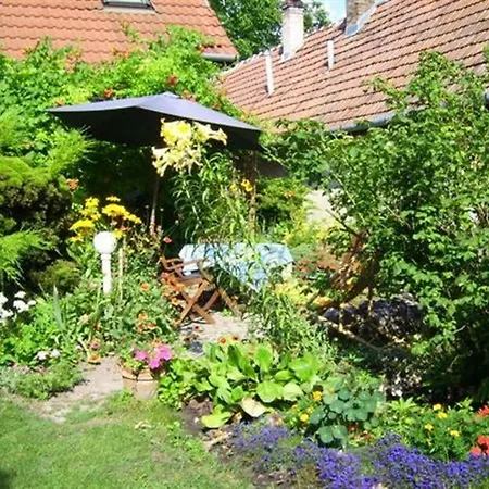 Lenart House 1 Holiday home