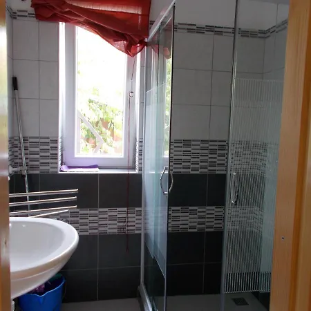 Lenart House 1 Dom wakacyjny *