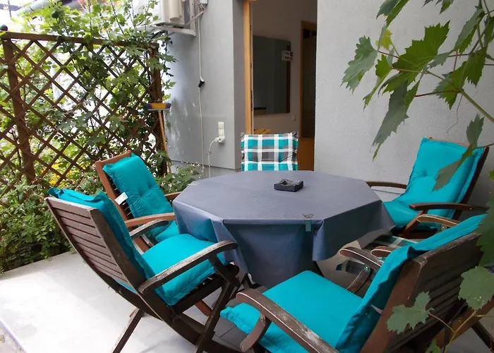 Ferienhaus Lenart House 1